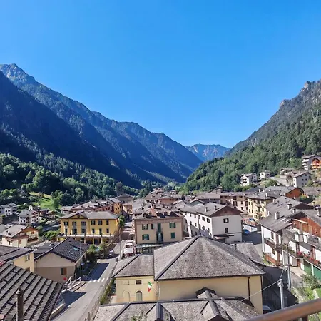 Casa Nandi' Di Luca Curti Branzi